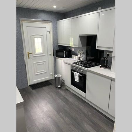 Beautiful Two Bedroom Flat By The Loch Balloch Esterno foto