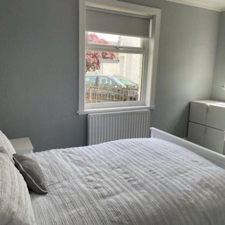 Beautiful Two Bedroom Flat By The Loch Balloch Esterno foto