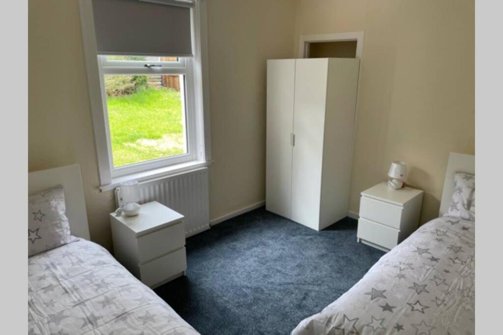 Beautiful Two Bedroom Flat By The Loch Balloch Esterno foto